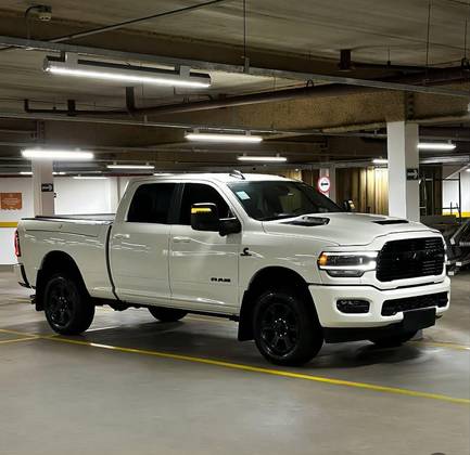 RAM 2500 6.7 I6 TURBO DIESEL LARAMIE NIGHT EDITION CD 4X4 AUTOMÁTICO